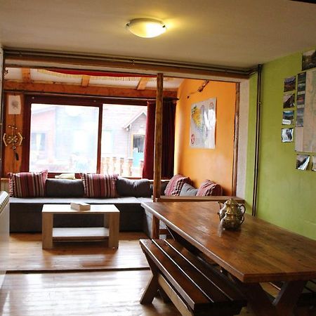 Hostel Hikers Den Žabljak Buitenkant foto
